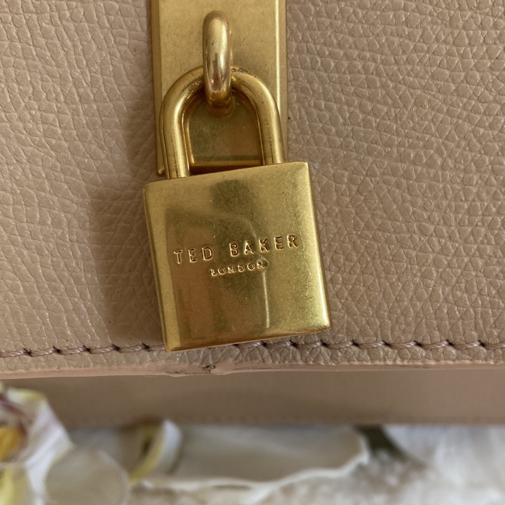 Ted Baker London - Picture 9 of 9